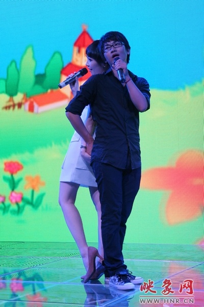 匡威與小糖男女對(duì)唱 匡威與小糖男女對(duì)唱