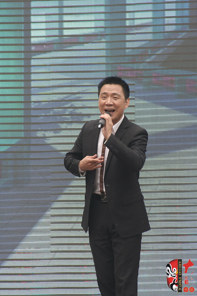 河南省著名乾旦演員、鄭州市豫劇院優(yōu)秀青年演員連德志演唱豫劇《大祭樁》選段“婆母娘且息怒站在路口”