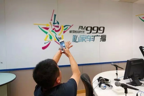 一言不合就撫摸鄭州，那怎么能少了我們私家車999？