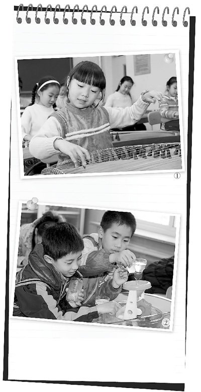 　圖1：鐵路五小古箏社團的孩子們正在演奏《高山流水》，圖2：科學(xué)課上，孩子們正在探索水的秘密。