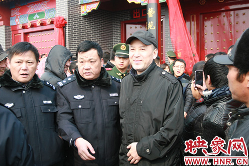 郭達(dá)現(xiàn)身馬街書會(huì)現(xiàn)場(chǎng)。