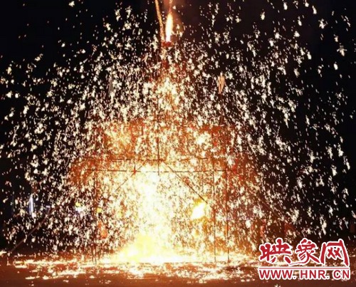 確山鐵花將登上萬(wàn)眾矚目的春晚舞臺(tái)！