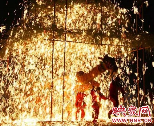 確山鐵花將登上萬(wàn)眾矚目的春晚舞臺(tái)！