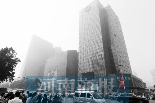 昔日關(guān)虎屯所在地，如今成鄭州最繁華地段之一 記者 鄧萬(wàn)里/攝