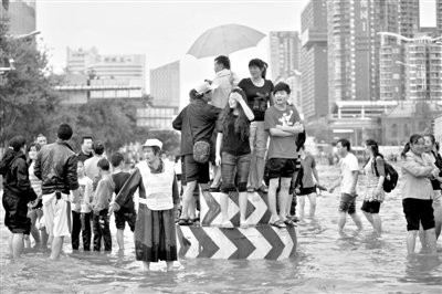 住建部：擬用10年改變各地“逢雨看?！睜顩r