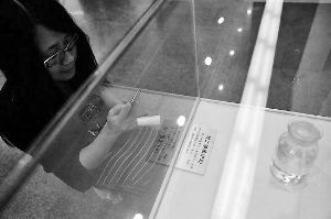 一個(gè)月前，昆明市博物館開展了一次煉油和石化科普展覽，就市民們非常關(guān)心的中石油云南煉油項(xiàng)目進(jìn)行科普和解讀，市民對(duì)PX尤為感興趣。