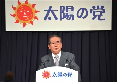 13日，日本東京，石原慎太郎召開新聞發(fā)布會，正式宣布新黨成立。圖/東方IC