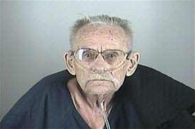 槍殺妻子的美國俄勒岡州86歲男子羅福勒。