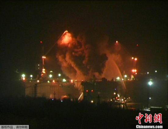 資料圖：2011年12月29日晚間，俄羅斯摩爾曼斯克州一艘名為“葉卡捷琳堡”號的核潛艇起火。