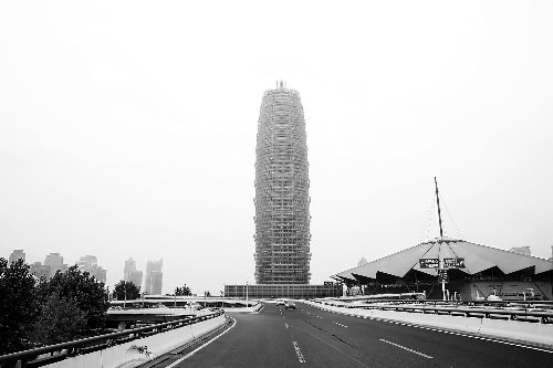 在鄭東新區(qū)CBD，“虛擬辦公室”業(yè)務(wù)已悄然出現(xiàn)　河南商報(bào)首席記者 楊東華/攝