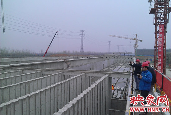 鄭州航空港第一水廠改擴(kuò)建工程現(xiàn)場(chǎng)。
