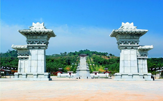 母親節(jié)，帶上爸媽去撒歡吧?。? uploadpic=