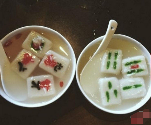 來(lái)碗清一色！火鍋店推出創(chuàng)意麻將湯圓