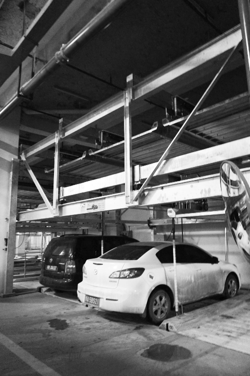 蘇荷立體式公共停車場去年12月開始使用，有384個車位。