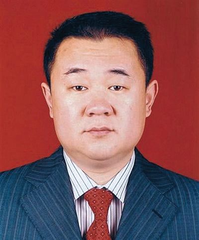 慶安縣委常委、副縣長董國生