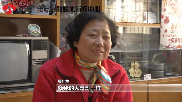 老太秀恩愛(ài)！網(wǎng)友被一封跨越60年的情書甜哭了