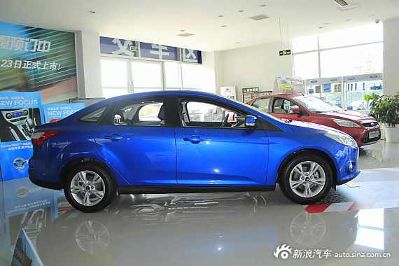 　?？怂箖蓭?jīng)典1.8MT 時(shí)尚型