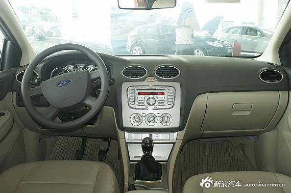 ?？怂箖蓭?jīng)典1.8MT 時(shí)尚型