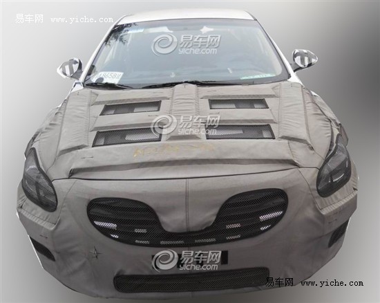 北京現(xiàn)代全新中級(jí)車(chē)