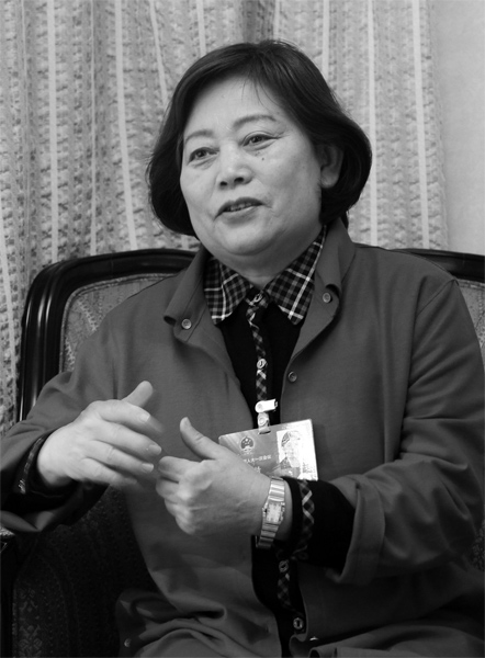 代表檔案：王繡 全國人大代表、洛陽博物館名譽(yù)館長