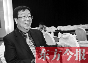 全國人大代表、鄭州大學黨委書記鄭永扣