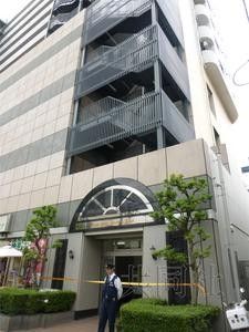 5月27日，埼玉縣蕨市一公寓樓發(fā)生疑似強迫殉情案，一名日本人男性和一名中國籍女性死亡。