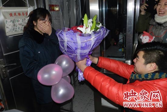 “嫁給我吧，我要愛你一生！”