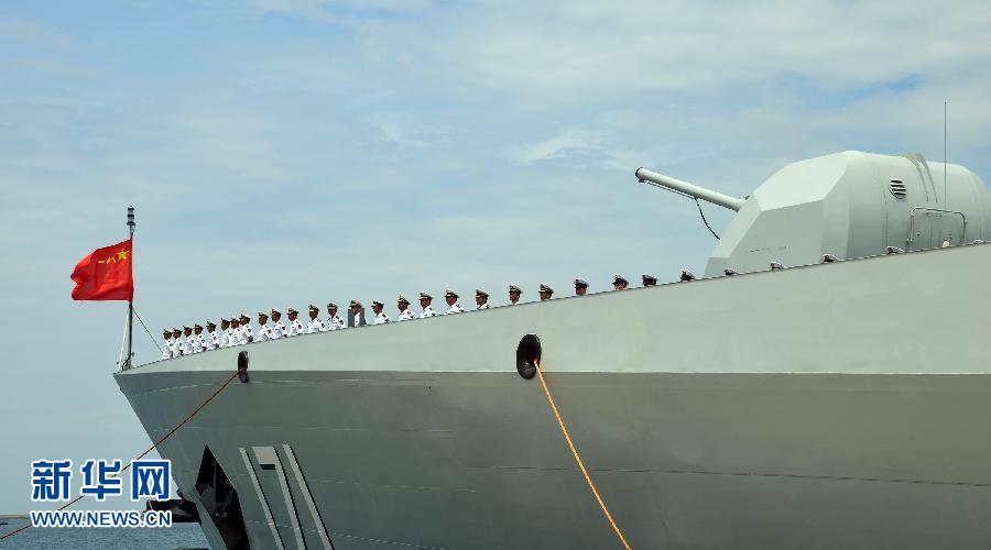 6月9日，在三亞某軍港，?？谂灉蕚淦鸷健? width=