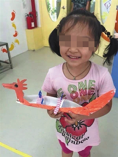 深圳5歲女孩羅一笑患上白血病，在深圳市兒童醫(yī)院救治。網(wǎng)絡(luò)截圖