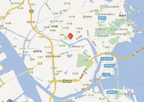 以此前的格力康樂園為例。在2005年，格力電器就已出資2億元，建立員工生活區(qū)——格力康樂園。該生活園區(qū)建筑面積達12萬平方米以上，可容納員工10000多人。后來，斥資4億的康樂園二期也已經(jīng)投入使用。