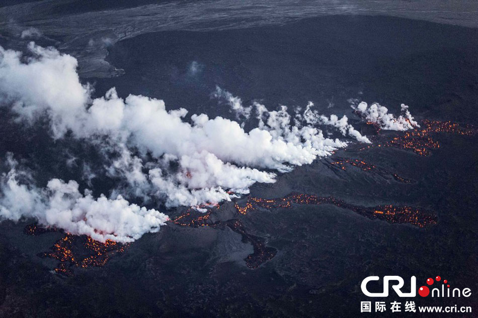 冰島火山噴發(fā)進入紅色預警
