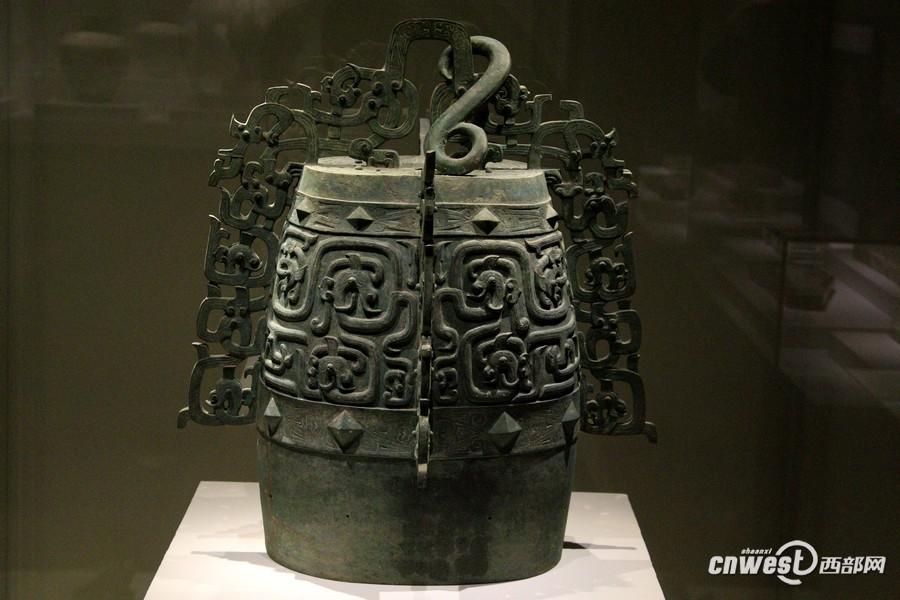 天水出土的青銅重器秦子镈。