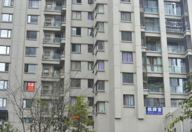 該小區(qū)的每個(gè)單元幾乎都開(kāi)有麻將館。