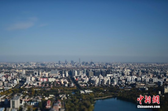 北京多舉措保障APEC會議期間空氣質(zhì)量 藍(lán)天綻放