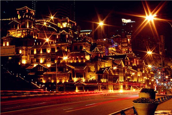 不要溫和地走進那個良夜 因為夜太美！