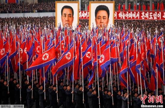 4月20日，包括軍人、公務(wù)員與平壤市民在內(nèi)的朝鮮各界民眾在金日成廣場(chǎng)集會(huì)，譴責(zé)并發(fā)誓要“消滅”韓國(guó)李