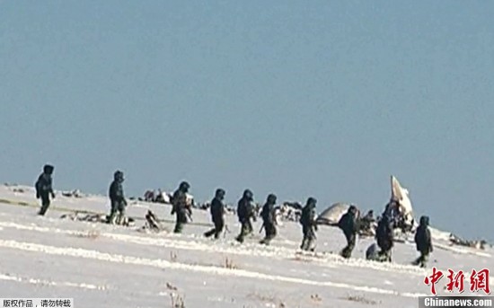 哈薩克斯坦一架安-72軍機墜毀 27人遇難