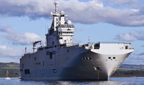 俄羅斯向法國(guó)購(gòu)買西北風(fēng)級(jí)兩棲攻擊艦。