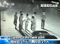 實(shí)拍市容執(zhí)法大隊(duì)領(lǐng)導(dǎo)停車(chē)遭拒叫人貼罰單
