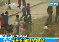 湖北發(fā)生踩踏事故校方稱學生因開學興奮