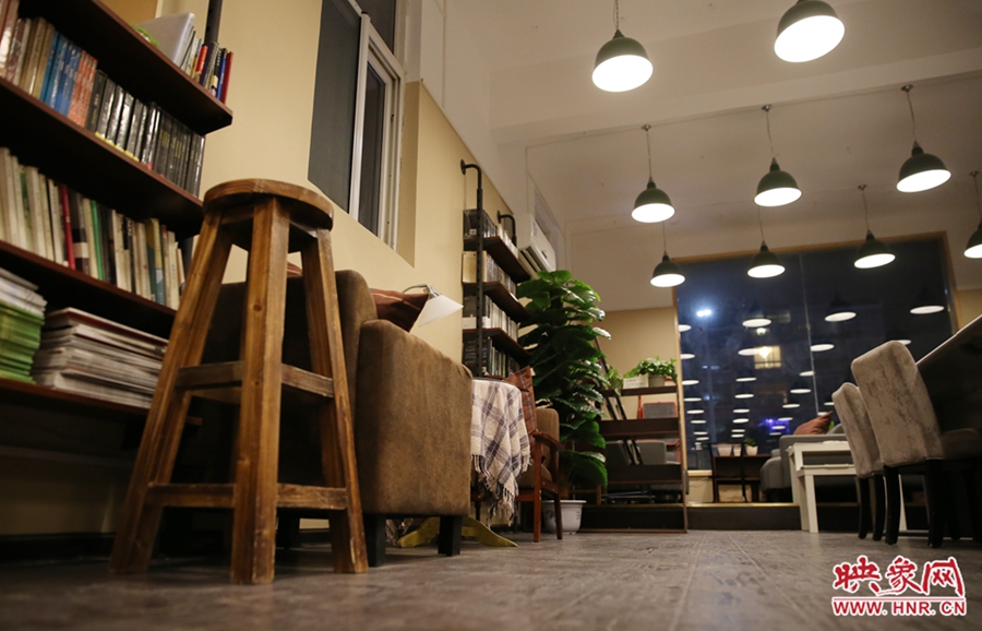 書店內(nèi)的裝飾。