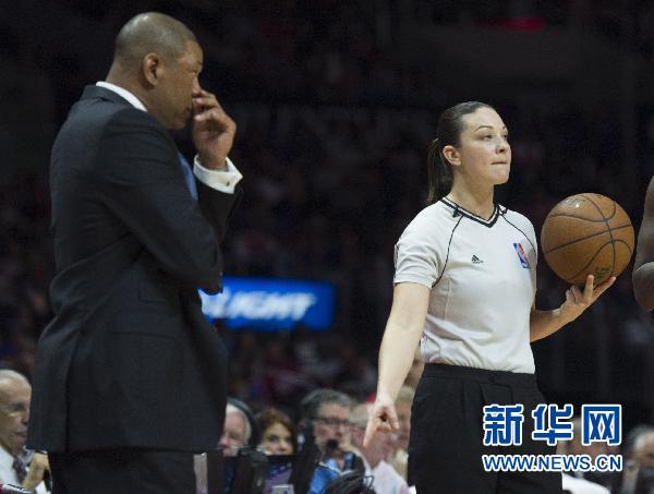 美女裁判執(zhí)法NBA常規(guī)賽